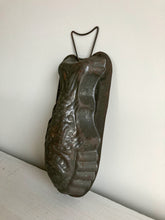 Load image into Gallery viewer, Hanging Tin Fish Mold