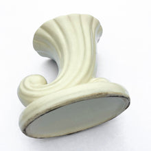 Load image into Gallery viewer, Vintage McCoy Vase - Matte Ivory