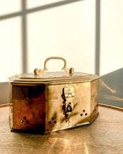 Load image into Gallery viewer, Brass Cricket Box