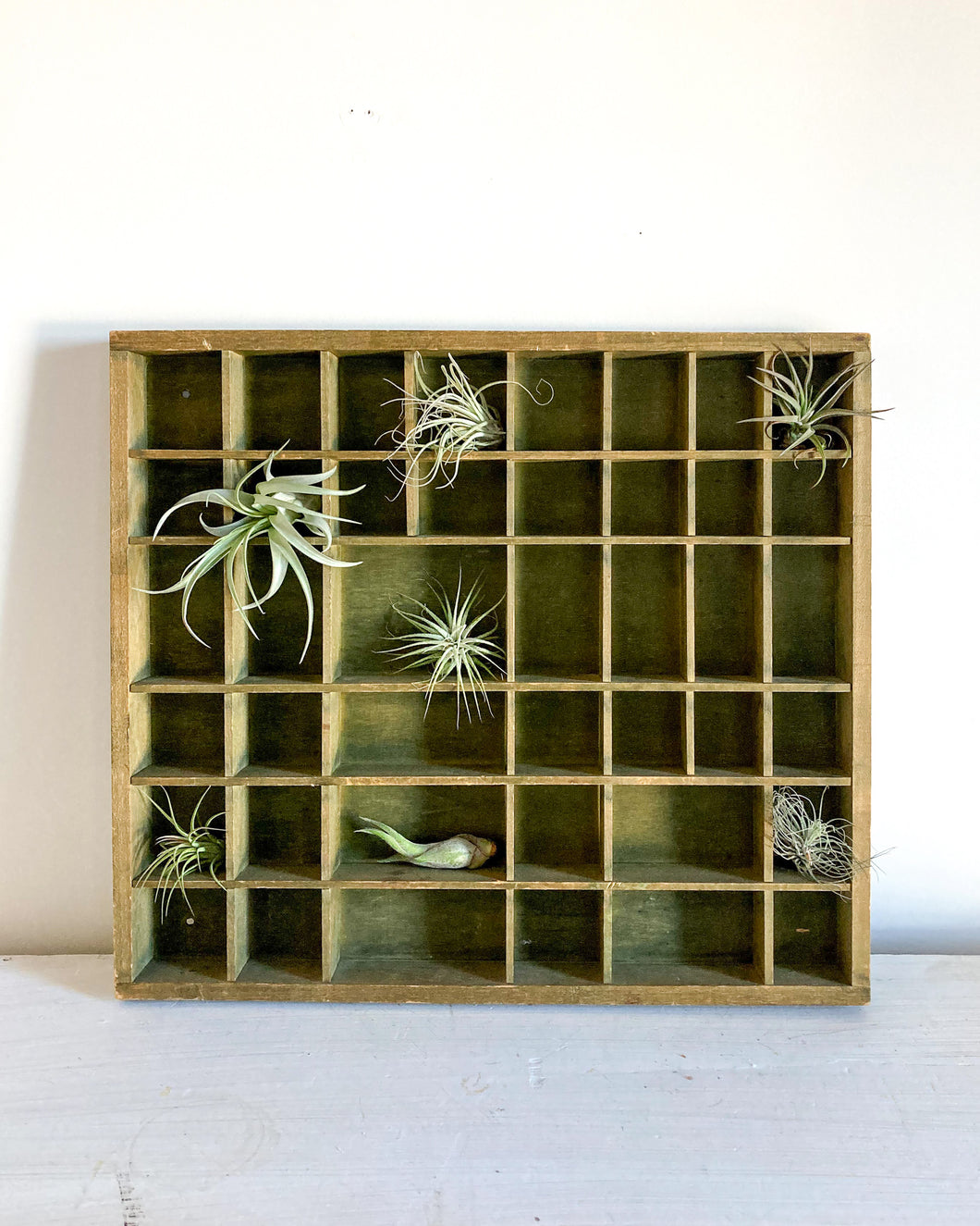 Type Tray Style Wall Hanging